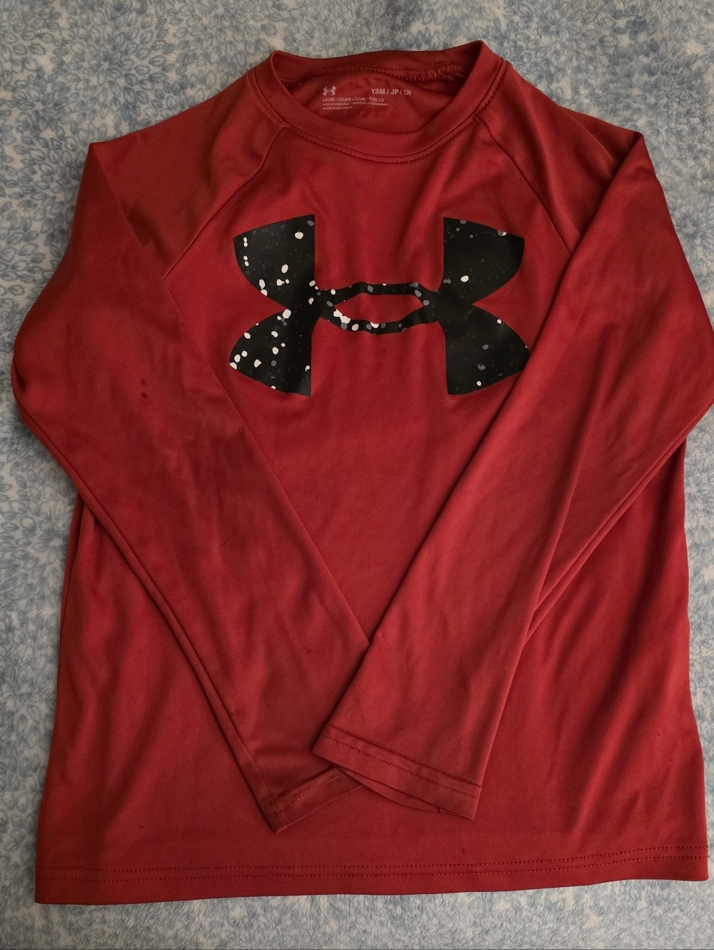 Under Armour Red Long-Sleeve Logo Performance Top YSM